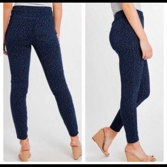 Spanx Leopard Print Look At Me Now Denim Leggings Blue Women’s Size M. - Picture 4 of 9